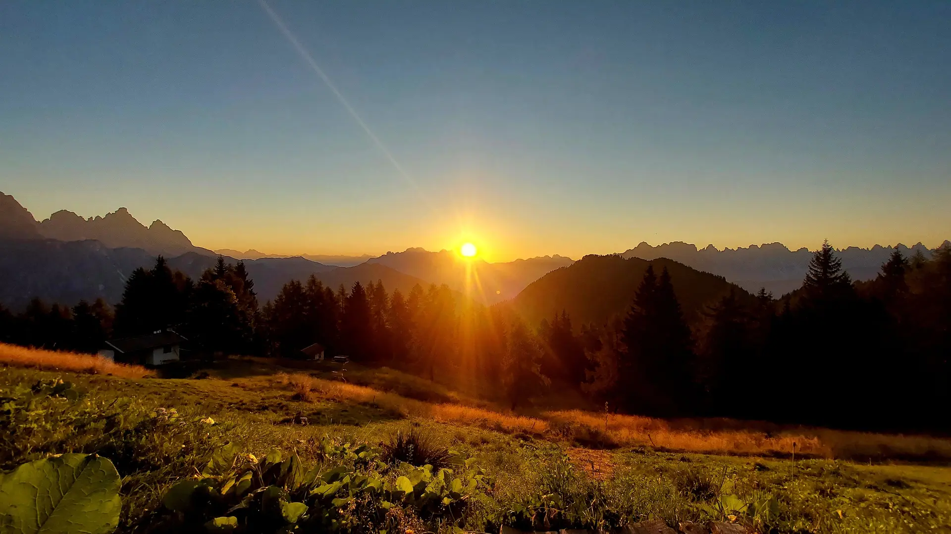 Sonnenaufgang Rifugio Antelao | © Claudia Simon