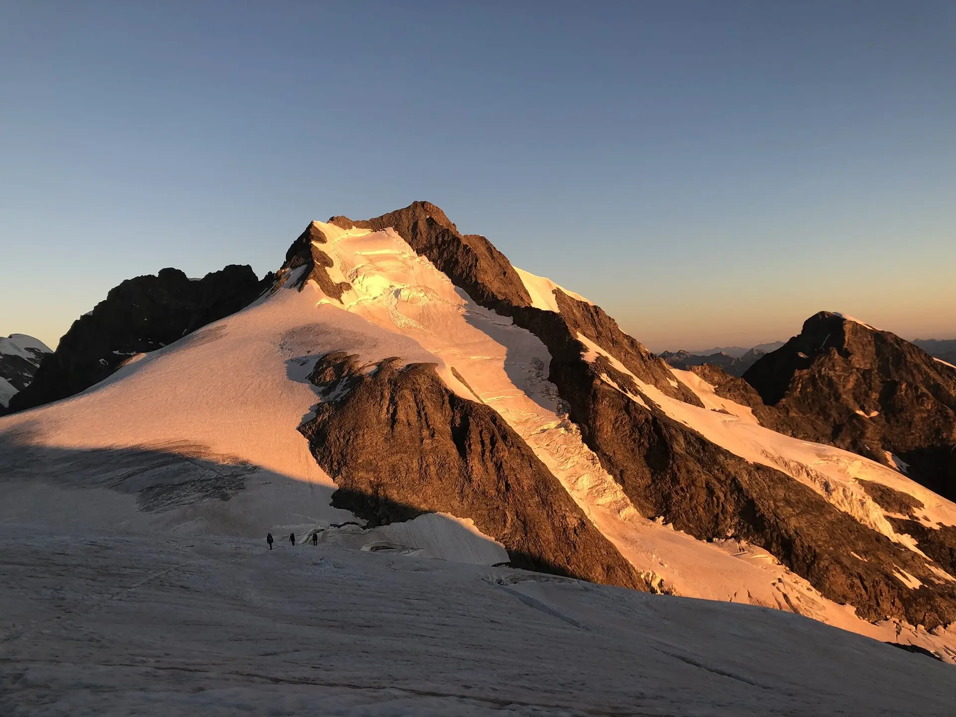 Morgenstimmung in der Berninagruppe | © W. Schwarz