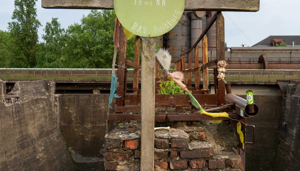 Gipfelkreuz Monte Tysso | © Ben Kühne
