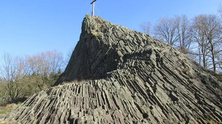 Druidenstein | © Von Dekanda - Eigenes Werk, CC BY-SA 3.0, https://commons.wikimedia.org/w/index.php?curid=40138944