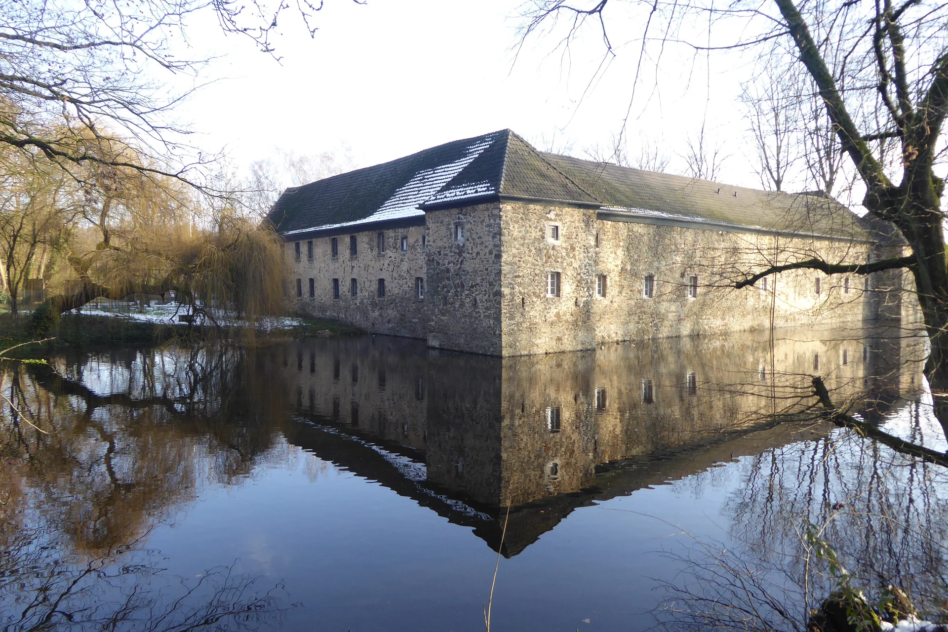 Wassserburg Haus Graven, Wiescheid | © Uwe Drath