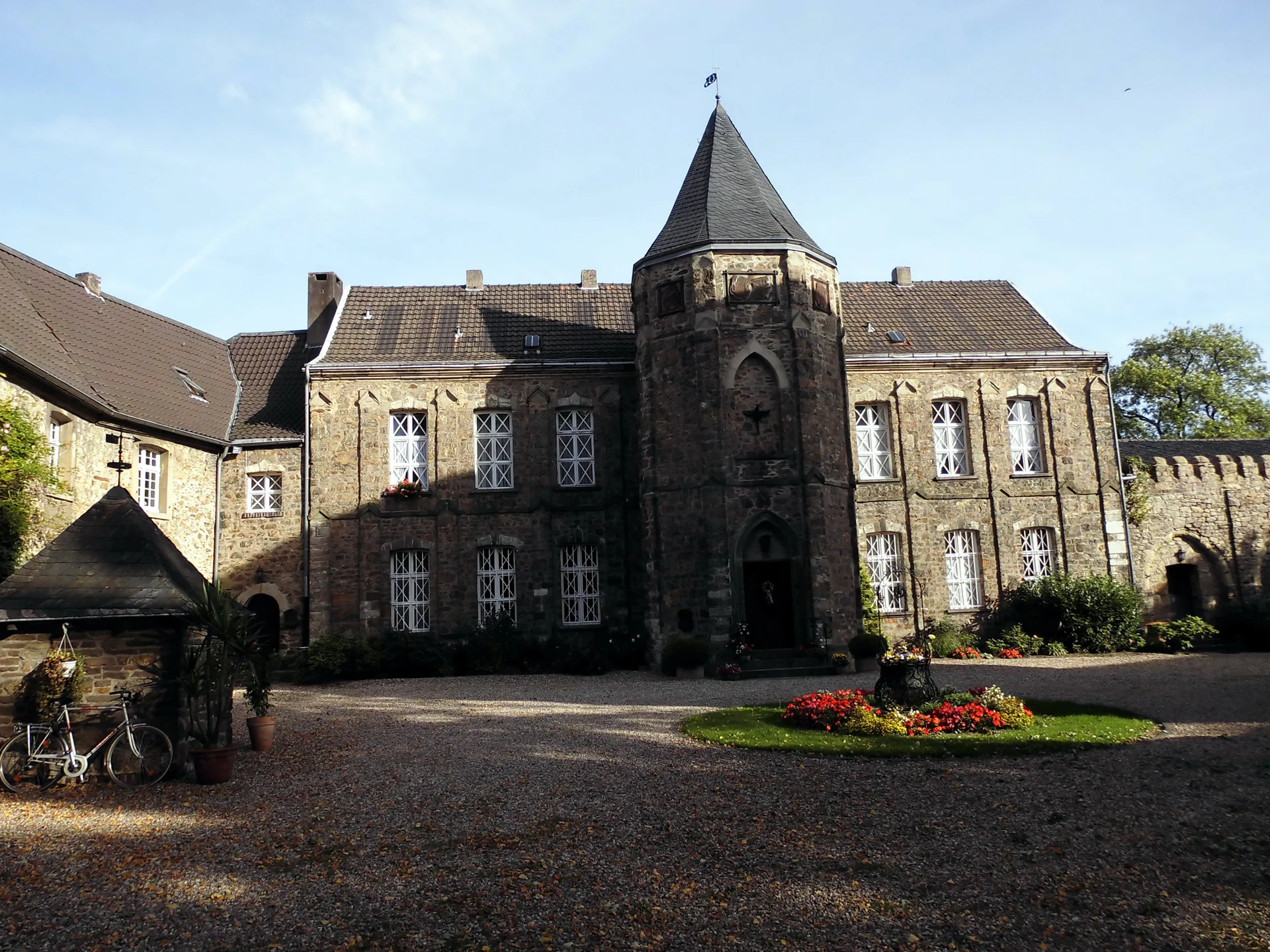 Haus Vorst, Leichlinger Uferweg | © Uwew Drath