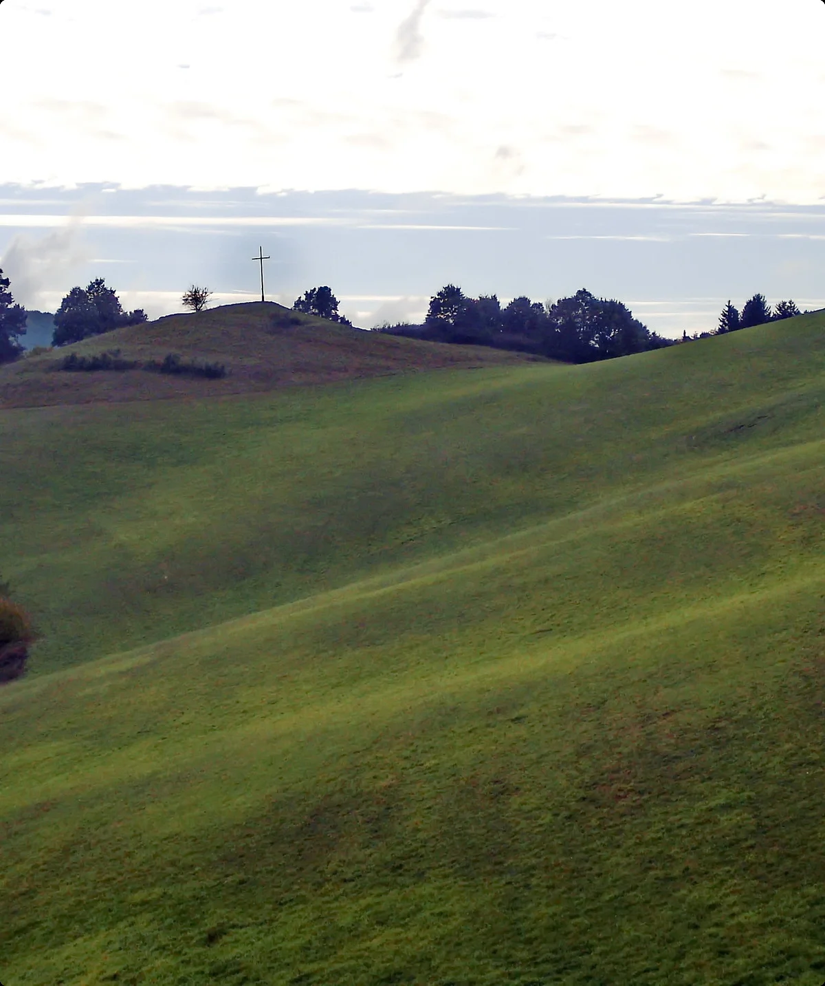 Rund um Hengasch, Gipfelkreuz | © Uwe Drath