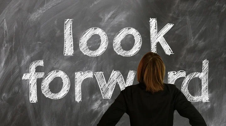 Look Forward | © Gerd Altmann auf Pixabay